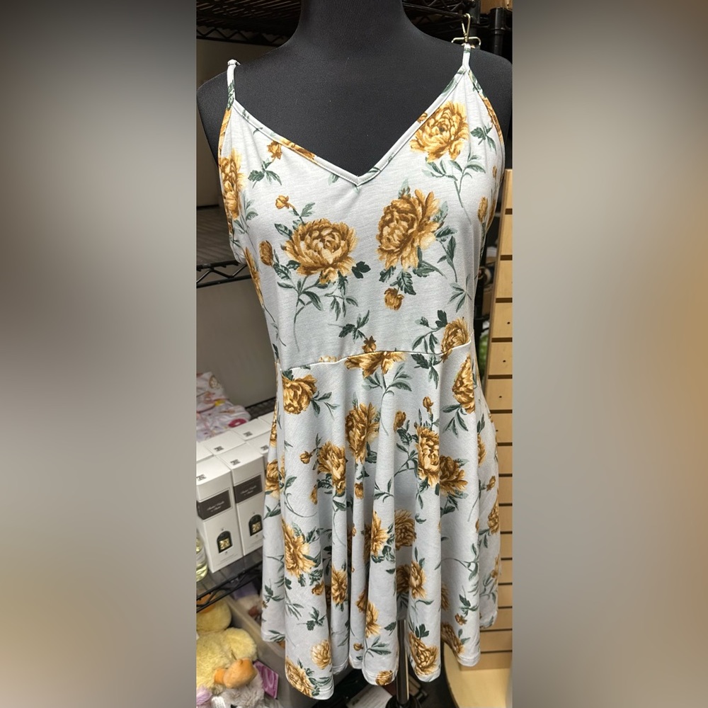 Gray with flowers Forever 21 sundress size XL